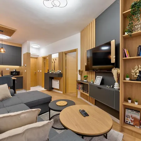 Lux Blagojevic 公寓