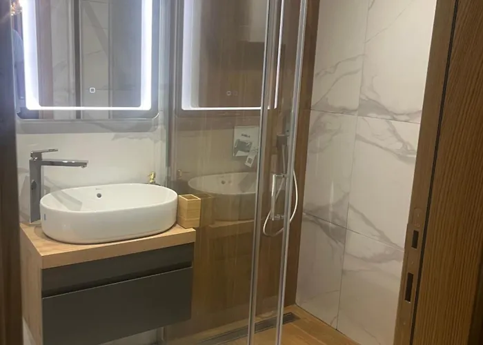 Lux Blagojevic * 즐라티보