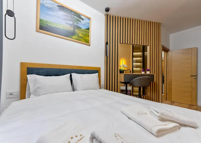 Lux Blagojevic 아파트